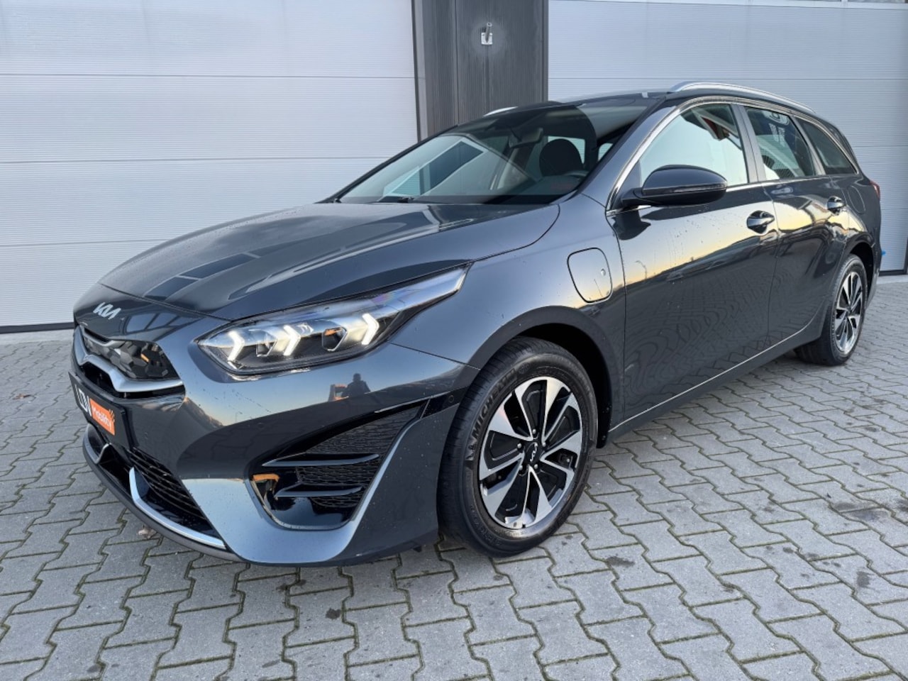Kia Cee'd - PLUG-IN HYBRID DynamicLine / Volledige historie / Garantie / - AutoWereld.nl