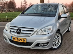 Mercedes-Benz B-klasse - B180 Automaat Airco Bluetooth