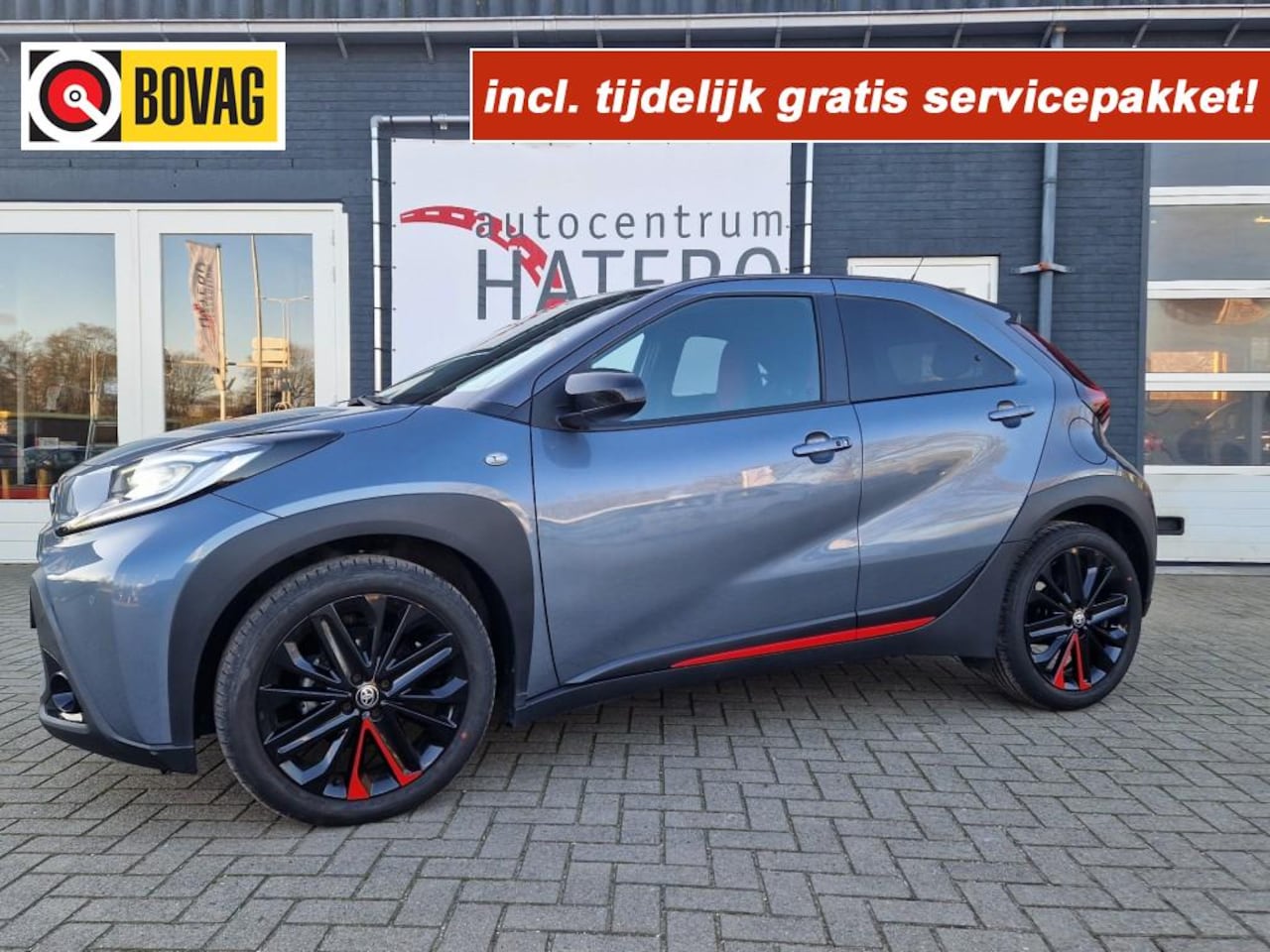 Toyota Aygo X - 1.0 VVT-I S-CVT Undercover!!  Autom. Camera Leder ADCR JBL Sound Nw! - AutoWereld.nl