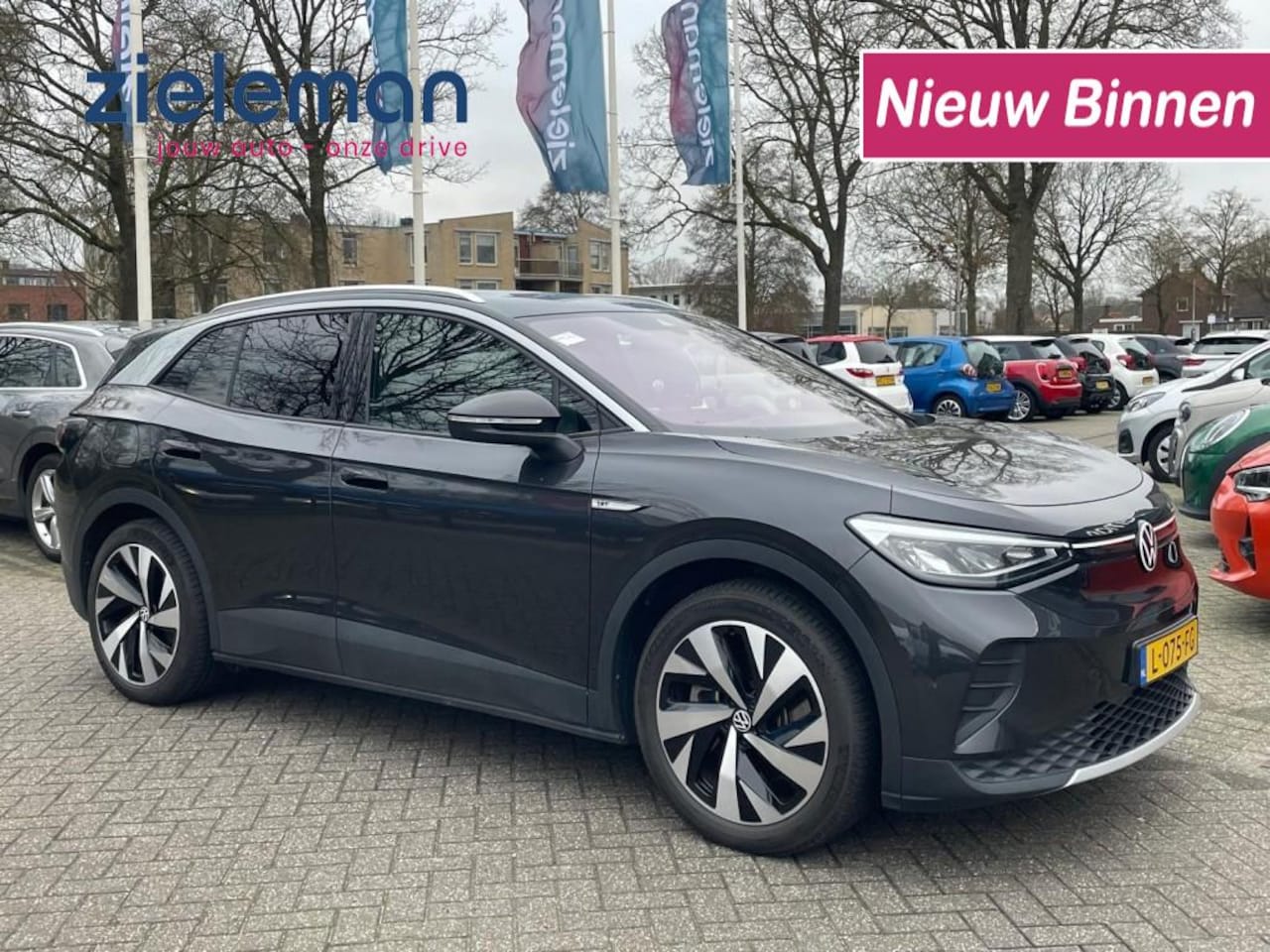 Volkswagen ID.4 - First Edition 77 kWh - Carplay, Navi, Camera, Cruise, Stoel/Stuur verw. - AutoWereld.nl