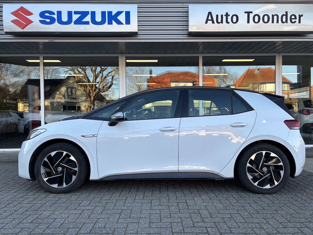 Volkswagen ID.3 - First 58 kWh - AutoWereld.nl