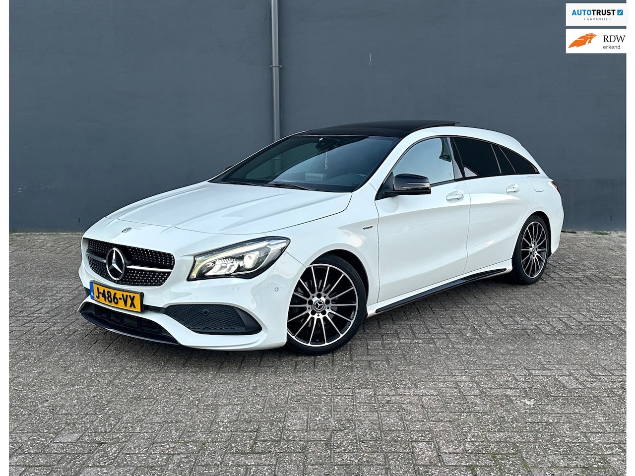 Mercedes-Benz CLA-klasse Shooting Brake - 200 Prestige White Art Edition - AutoWereld.nl