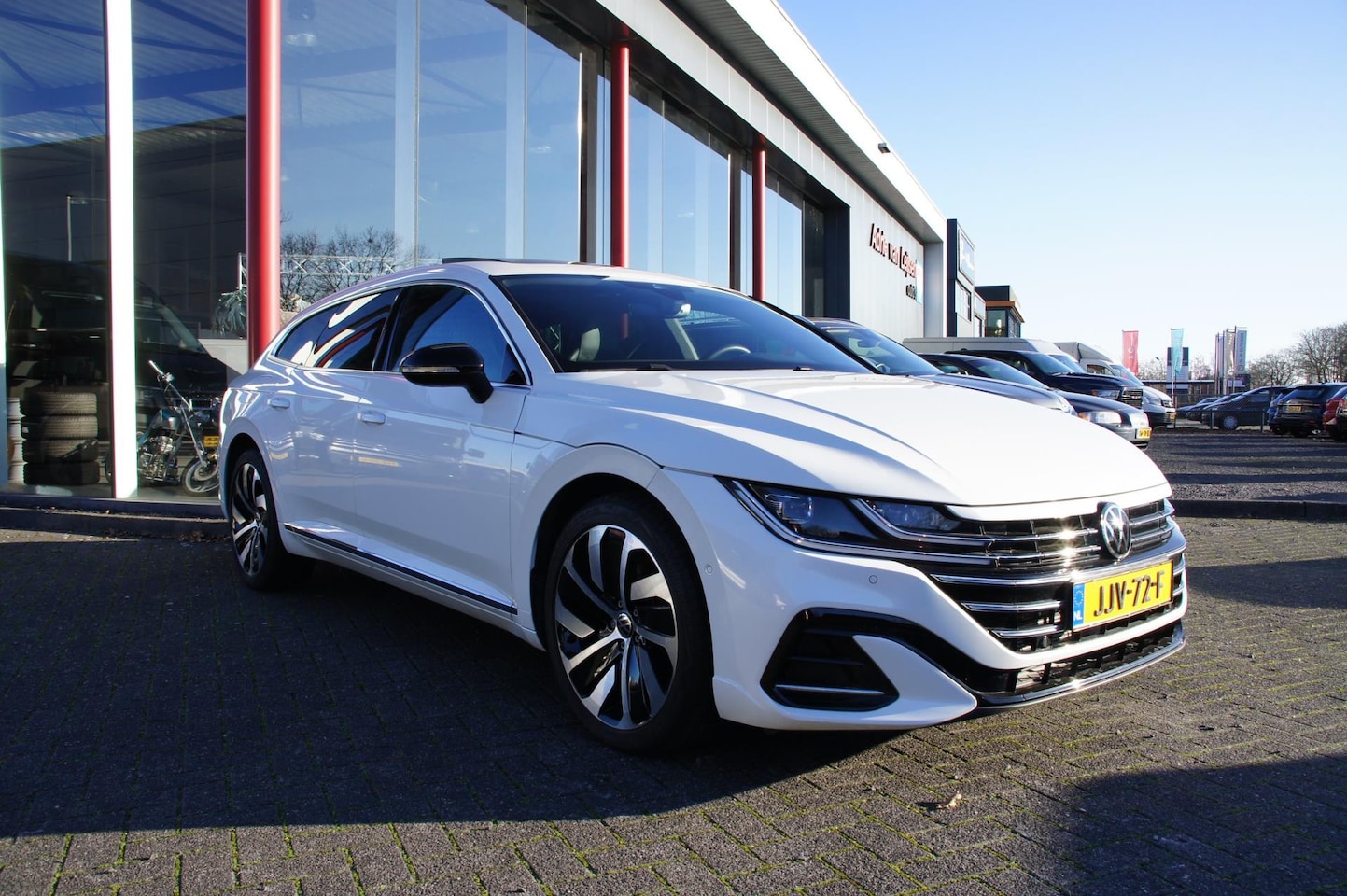 Volkswagen Arteon Shooting Brake - 1.4 TSI eHybrid R-Line Business 1.4 TSI eHybrid R-Line Business+ - AutoWereld.nl