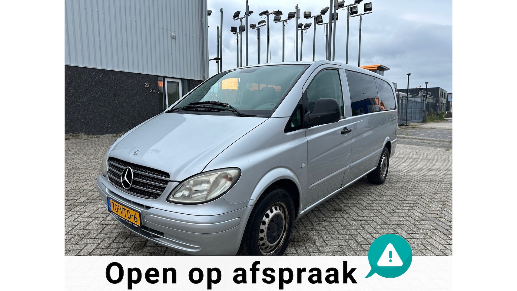Mercedes-Benz Vito - 115 CDI 320 Lang Dubbel Cabine Yountimer 2005 Airco 150PK - AutoWereld.nl