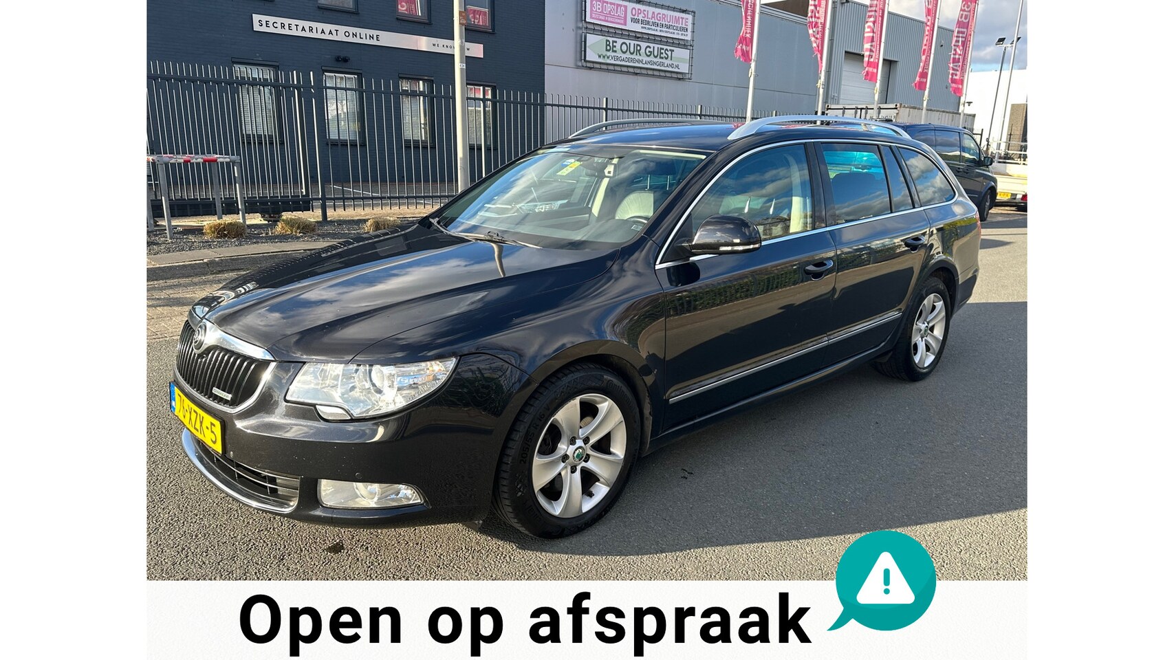 Skoda Superb Combi - 1.6 TDI Greenline Tour Business Line 2012 ZWART CLIMA XENON MEMORY NIEUWE APK - AutoWereld.nl
