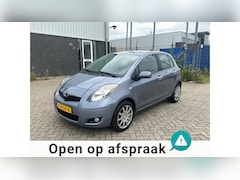 Toyota Yaris - 1.3 VVTi Aspiration 2010 CLIMA NAVI