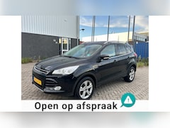 Ford Kuga - 1.6 Titanium 4WD 2013 Panorama Automaat