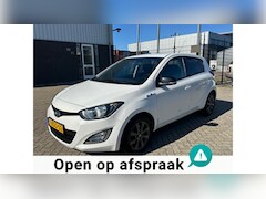 Hyundai i20 - 1.2i Go 2014 AIRCO CRUISE CONTROL