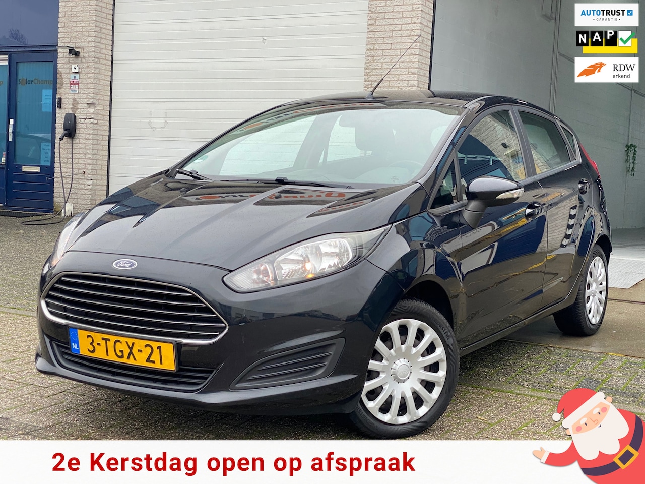 Ford Fiesta - 1.0 Style/nap/3e EIG/ dealeronderhouden/ 1jaar apk/ airco/ trekhaak/ EL-ramen. - AutoWereld.nl