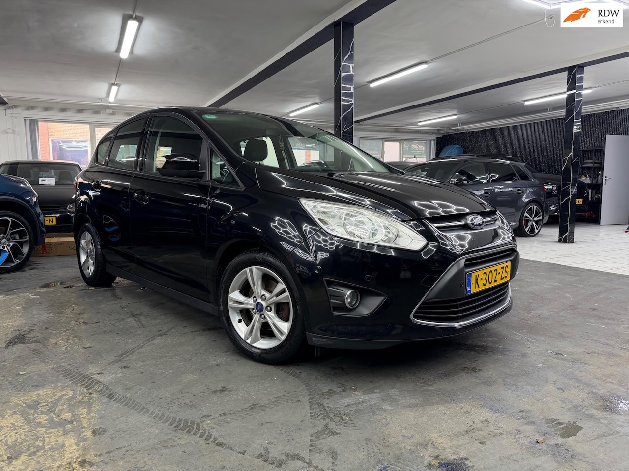 Ford C-Max - 1.0 Ambiente Parksensoren|stoelverwarming vol opties - AutoWereld.nl