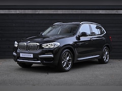 BMW X3 - xDrive20i High Executive /Pano/Trekhaak/PDC/Leder