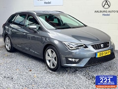 SEAT Leon ST - 1.4 ACT 150PK FR Pano CarPlay 1e eigenaar Dealer onder