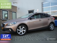 Volvo V40 Cross Country - 1.6 D2 Ocean Race PANORAMADAK/LEDER