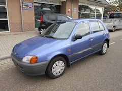 Toyota Starlet - 1.3-16V FAMILY