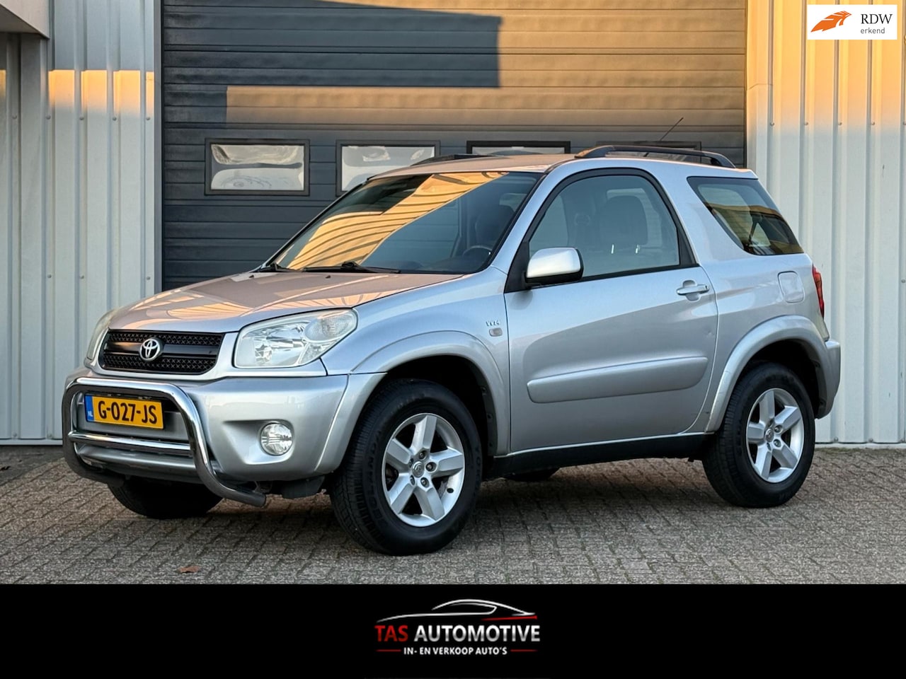 Toyota RAV4 - 2.0-16V VVT-i Sol 4x4 / AUTOMAAT / CLIMA / APK - AutoWereld.nl