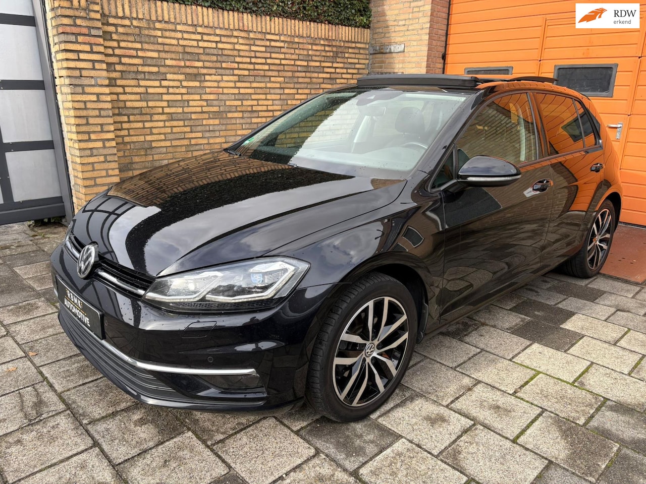 Volkswagen Golf - 1.5 TSI Highline 1.5 TSI Highline - AutoWereld.nl