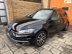 Volkswagen Golf - 1.5 TSI Highline