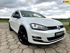 Volkswagen Golf - 1.4 TSI R-Line 5Drs Xenon, Navi, Stoelverwarming, Full Option