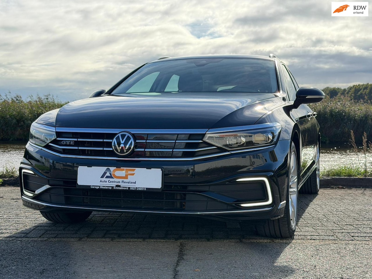 Volkswagen Passat Variant - 1.4 TSI PHEV GTE Business/ trekhaak / virtuel dashboard - AutoWereld.nl