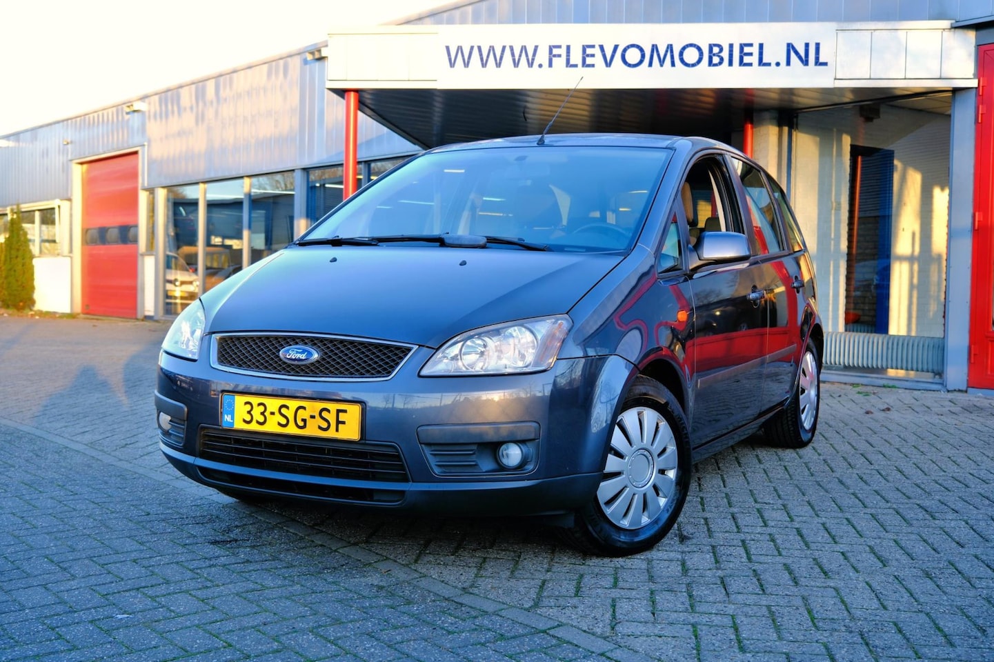 Ford Focus C-Max - 1.6-16V Futura *81.475km!* Airco|Cruise - AutoWereld.nl