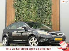 Ford Focus - 1.6 Titanium|STOELVERWARMING|AIRCO|ALL SEASON