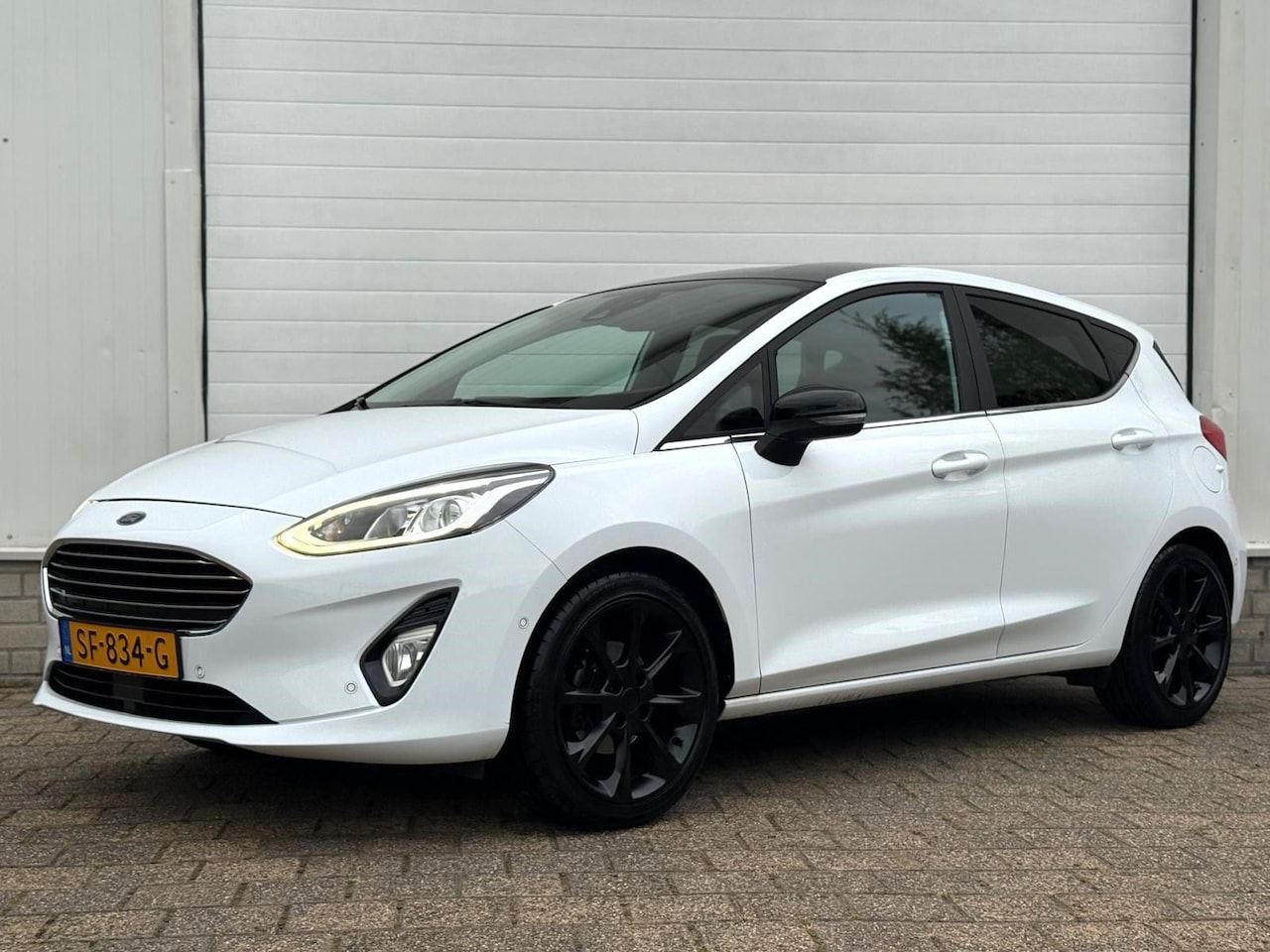Ford Fiesta - 1.0 First Edition D-Riem VV 1 Eigenaar Vol B&O LED Camera Parksens Carplay NAP APK - AutoWereld.nl