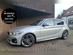 BMW 1-serie - 118i M-Sport 136PK Apple Carplay / Navigatie / Led Verlichting / Lederen Bekleding / Parke