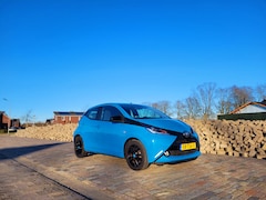 Toyota Aygo - 1.0 VVT-i x-cite Speciale Editie