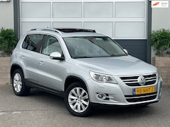 Volkswagen Tiguan - 2.0 TSI Sport&Style 4Motion | PANO | CARPLAY | NAP | CRUIS | TREKHAAK | INRUIL MOGELIJK