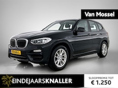 BMW X3 - xDrive20i Executive | NAVIGATIE | PARKEERSENSOREN | CLIMATE CONTROL | ELEKTRISCHE ACHTERKL