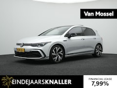 Volkswagen Golf - 1.5 eTSI R-Line Business | Apple Carplay/Android Auto | Panorama dak | Black Style | Sfeer