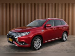 Mitsubishi Outlander - 2.4 PHEV Pure+