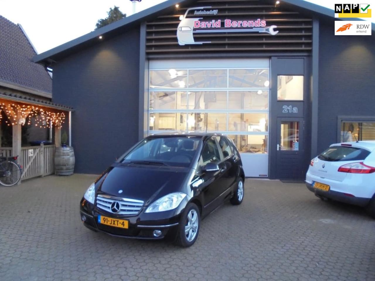 Mercedes-Benz A-klasse - 160 BlueEFFICIENCY Avantgarde 160 BlueEFFICIENCY Avantgarde, Lage kilometerstand, Airco, - AutoWereld.nl