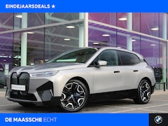 BMW iX - xDrive50 Executive / Sportpakket / Panoramadak Sky Lounge / Trekhaak / Laserlight / Active