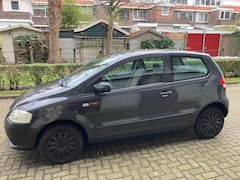 Volkswagen Fox - 1.2 Trendline