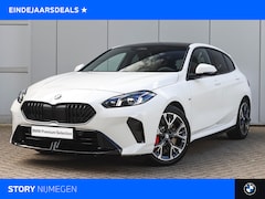 BMW 1-serie - 120 M Sport Automaat / Sportstoelen / Adaptieve LED / M Adaptief onderstel / Parking Assis