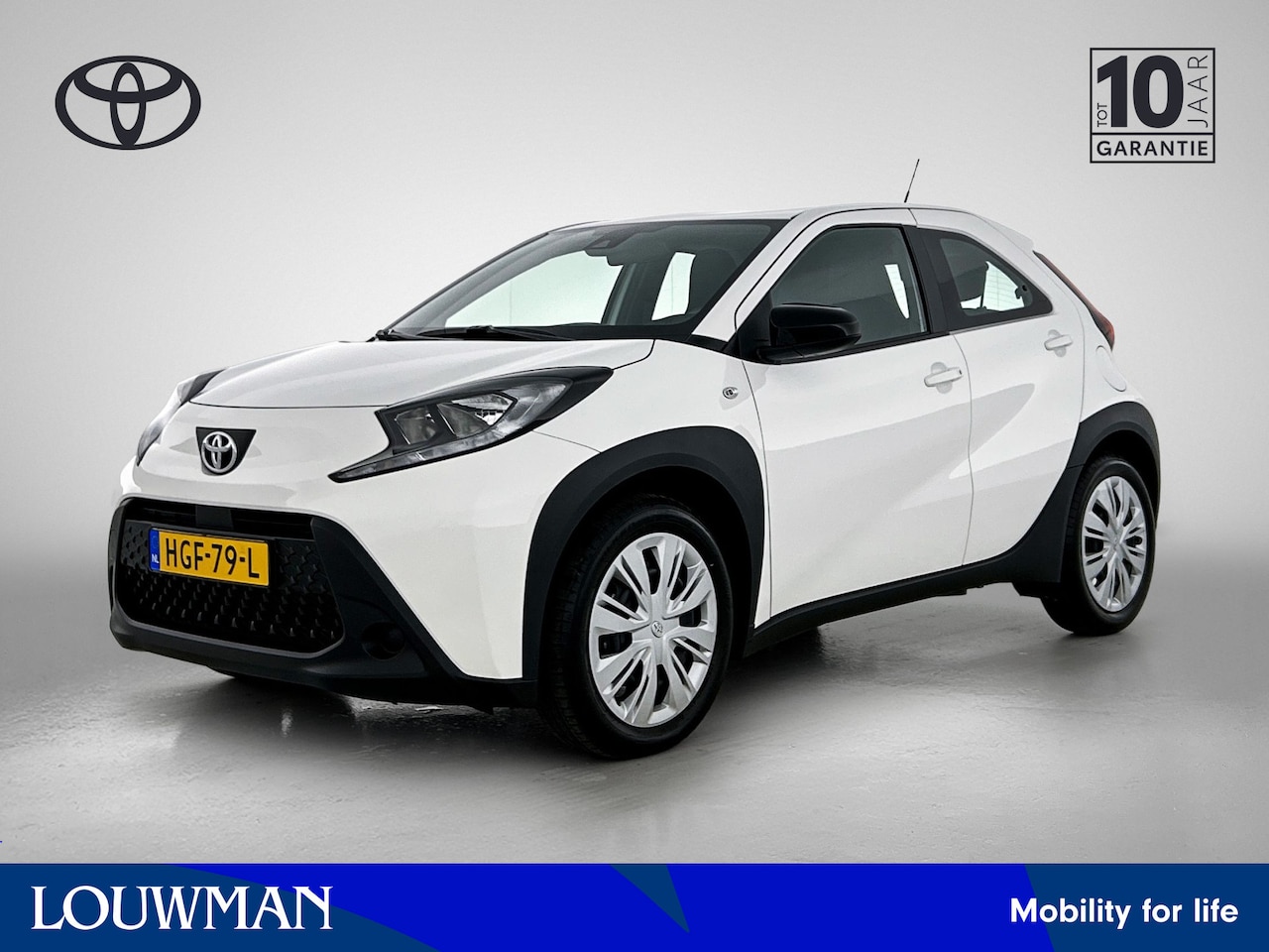 Toyota Aygo X - 1.0 VVT-i MT play 1.0 VVT-i MT Play - AutoWereld.nl