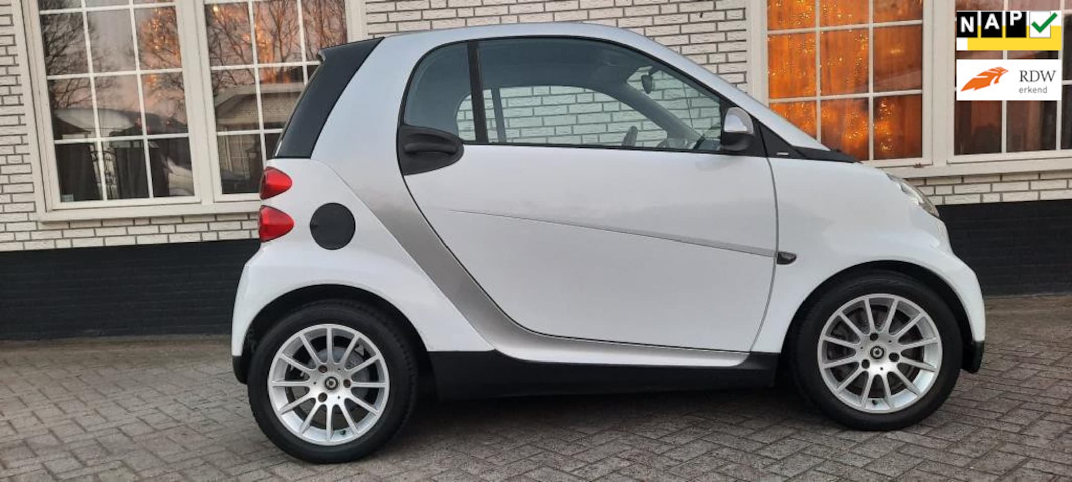 Smart Fortwo coupé - 1.0 mhd Passion lage kmst - AutoWereld.nl