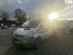 Opel Vivaro - 2.5 CDTI L2H1DC Cosmo