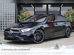 Mercedes-Benz A-klasse - 35 AMG 4MATIC | Night-pakket, Panoramadak, Stoelverwarming, Achteruitrijcamera, Spoorassis
