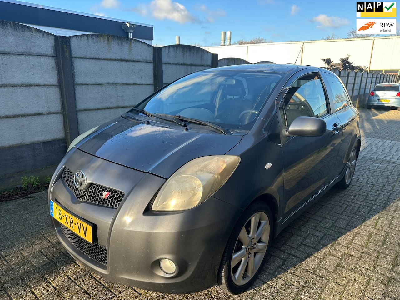 Toyota Yaris - 1.8 VVTi TS 3 DRS AIRCO/ LM VELGEN! - AutoWereld.nl