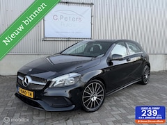 Mercedes-Benz A-klasse - 180 Business Solution AMG 12-2017 / Navigatie / Alcantara AMG / 2e eigenaar / Dealeronderh