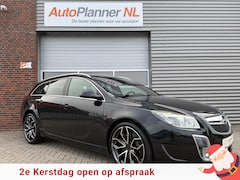 Opel Insignia Sports Tourer - 2.8 T OPC 4x4 325PK Recaro