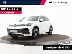 Volkswagen Tiguan - 1.5 eTSI 150pk DSG R-Line Business · Apple/Android Car Play · Massage · Keyless · Navi · D