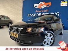 Volvo S40 - 2.4 D5 Edition II automaat 5 cilinder, bj.2007, kleur:zwart.Climate, Sportvelgen, Cruise,