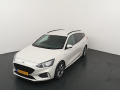 Ford Focus Wagon - EcoBoost 125pk Hybrid ST Line Business | 100% Dealer onderhouden | Winter Pack | Cruise |