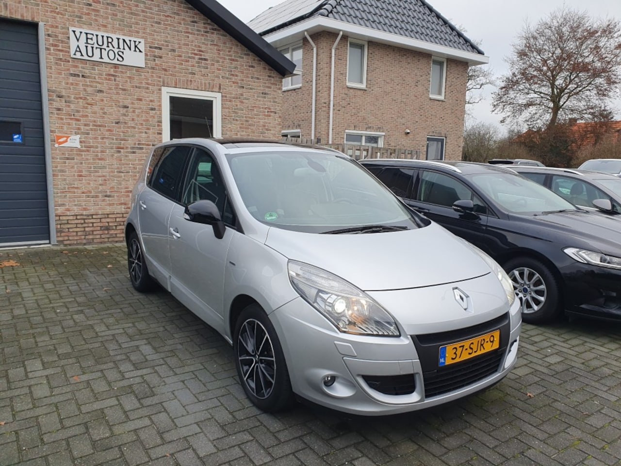 Renault Scénic - 2.0 Bose *Automaat*Luxe Uit.v.* - AutoWereld.nl