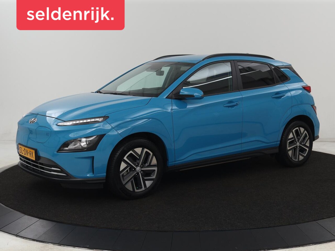 Hyundai Kona Electric - EV Comfort 39 kWh | Adaptive cruise | Camera | Carplay | Climate control | Digital Cockpit - AutoWereld.nl