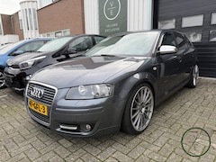 Audi A3 Sportback - 3.2 quattro Ambition Pro Line | Leder | 19 inch |