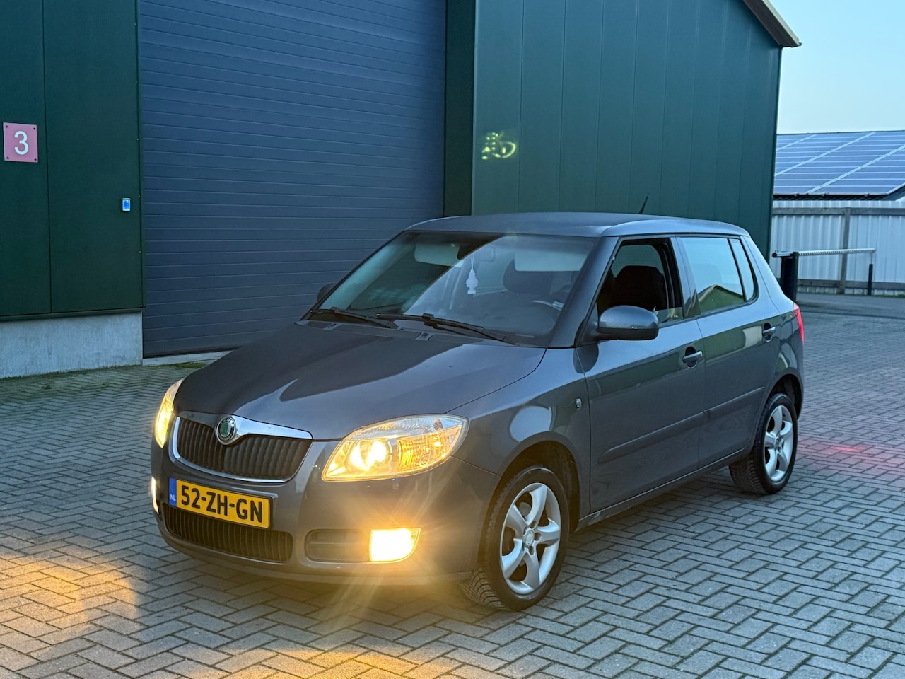 Skoda Fabia - Zeer Nette 1.6-16V Sport | AUTOMAAT | Nieuwe APK | NAP | - AutoWereld.nl